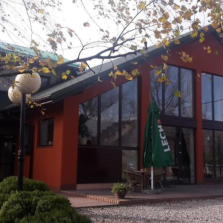 Bed & Breakfast Green Roof Rybarzowice  Ngoại thất bức ảnh