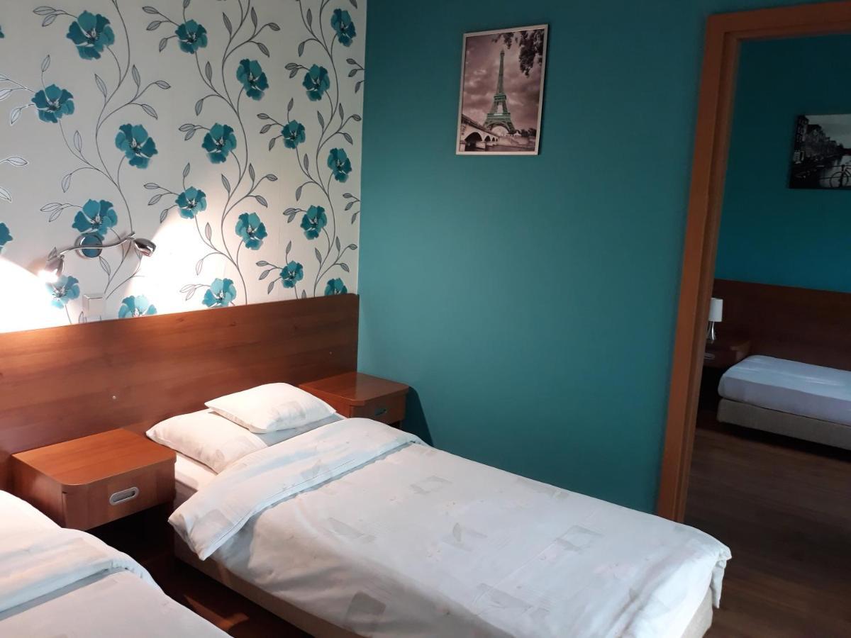 Bed & Breakfast Green Roof Rybarzowice  Ngoại thất bức ảnh