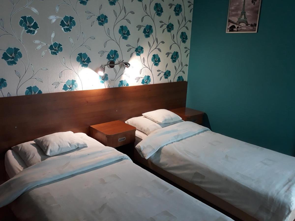 Bed & Breakfast Green Roof Rybarzowice  Ngoại thất bức ảnh